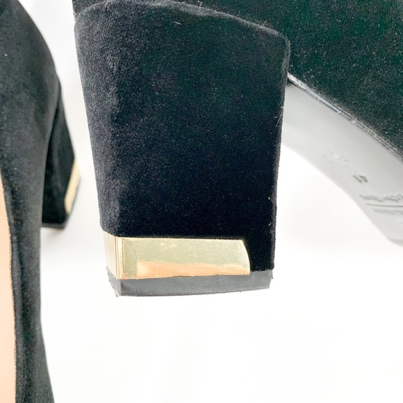 & OTHER STORIES Black Velvet Block Heel Gold Trim - Picture 7 of 8